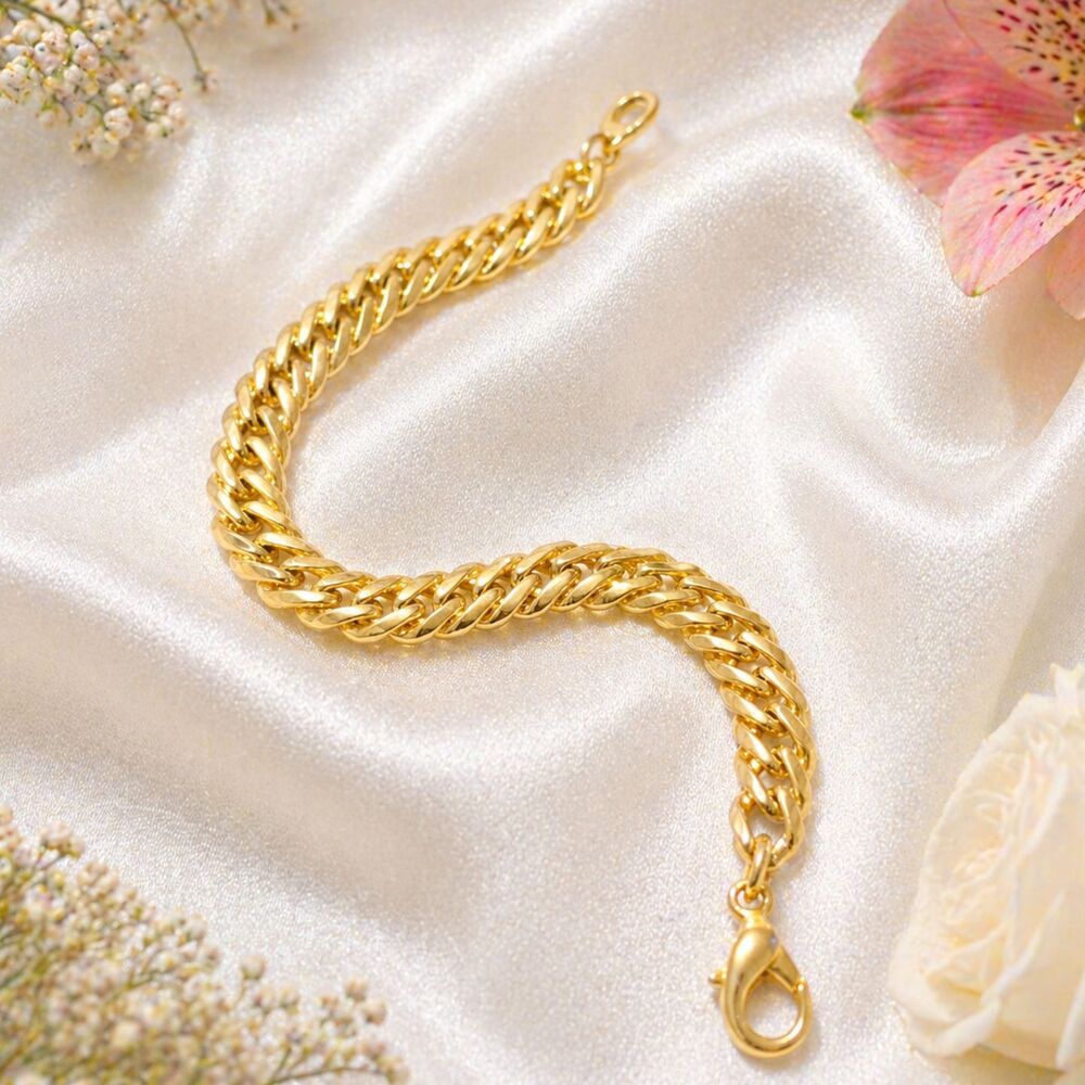 Gold Tone Specialty Link Chain Bracelet
